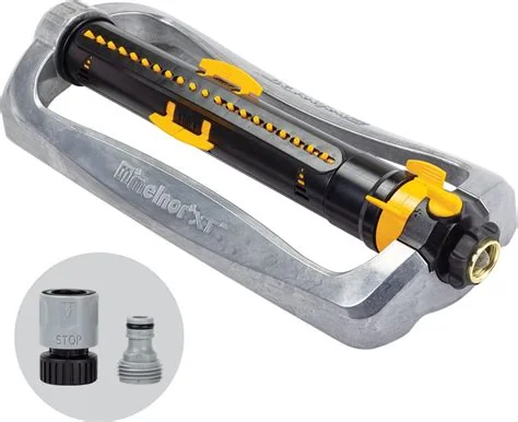best-sprinklers-for-lawns-melnor-xt-turbo-oscillating.jpg